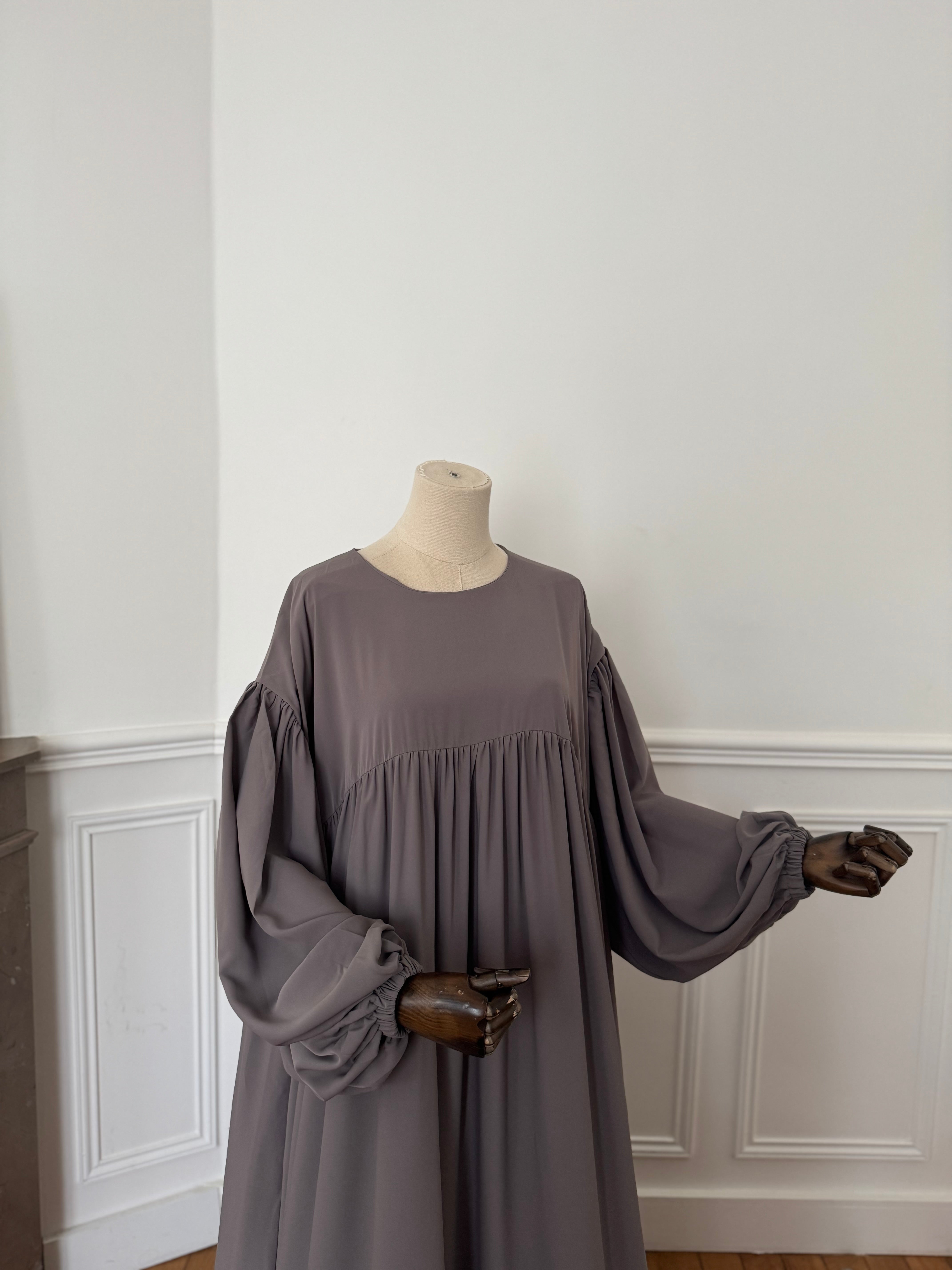 Abaya Yusra Taupe clair